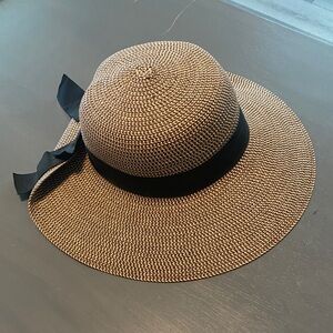 Magid Black and Tan Woven Sun Hat